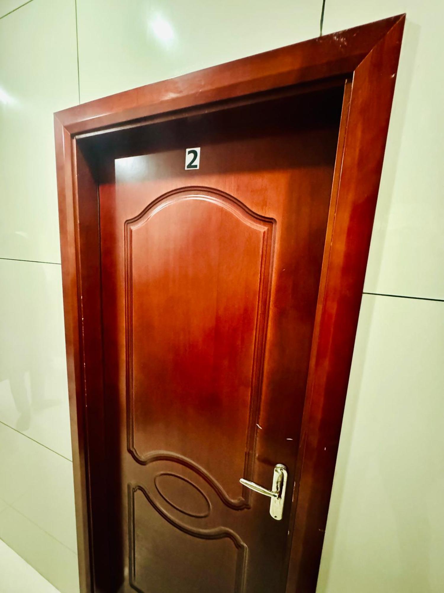 The Great Falcon Accommodation 伦敦 外观 照片